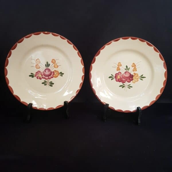 assiettes longchamp faience ancienne merveille et bout de chandelle 8