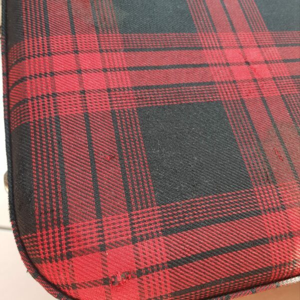 valise carton tissus ecossais merveille et bout de chandelle 7 scaled